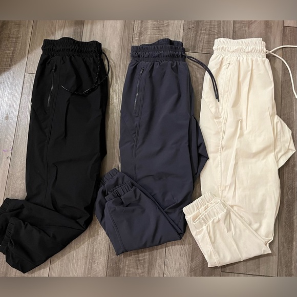all in motion Pants - SET OF 3 All In Motion Fleece-lined Joggers, Size Medium